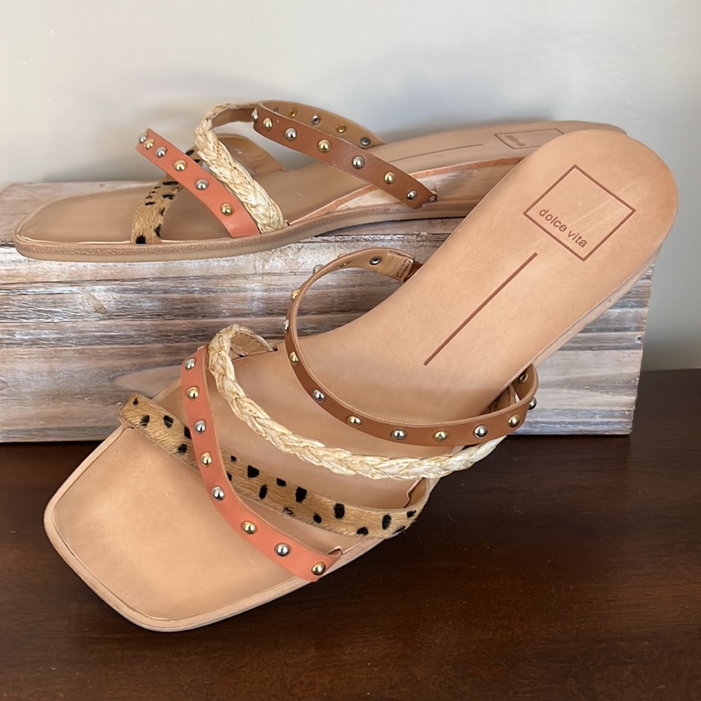 Dolce Vita Embellished Sandal Size 8